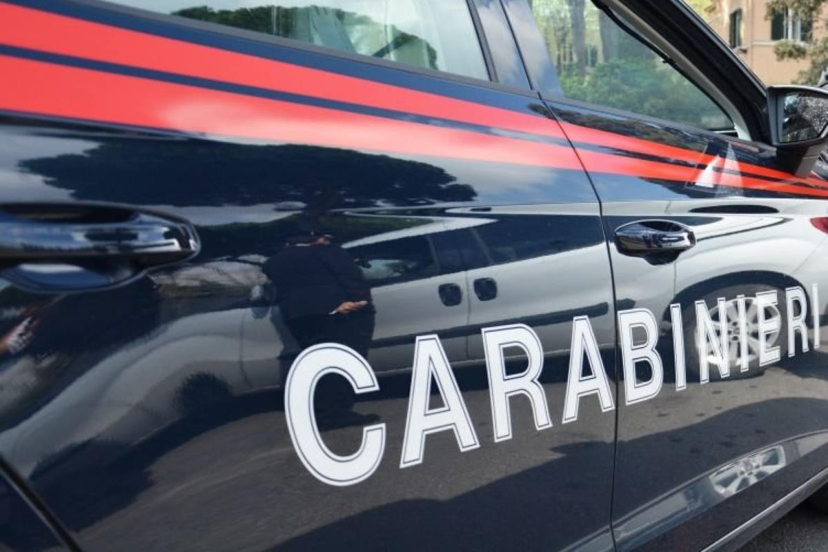 Un carabiniere ucciso a Roma da un nordafricano, diventa protagonista della propaganda sovranista