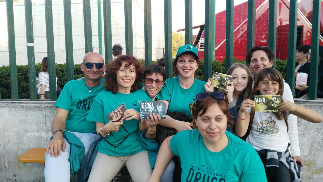 In Sardegna impegno a tutto campo dei volontari di Fondazione per un Mondo Libero alla Droga