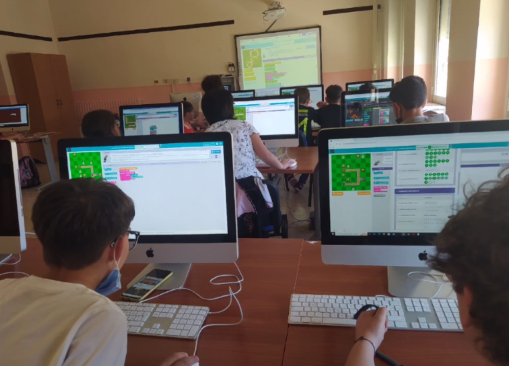 Si è concluso con grande successo il Progetto PON “Matemagica” rivolto agli alunni delle classi quinte della Scuola Primaria “S.G.BOSCO” di Campobello di Licata.