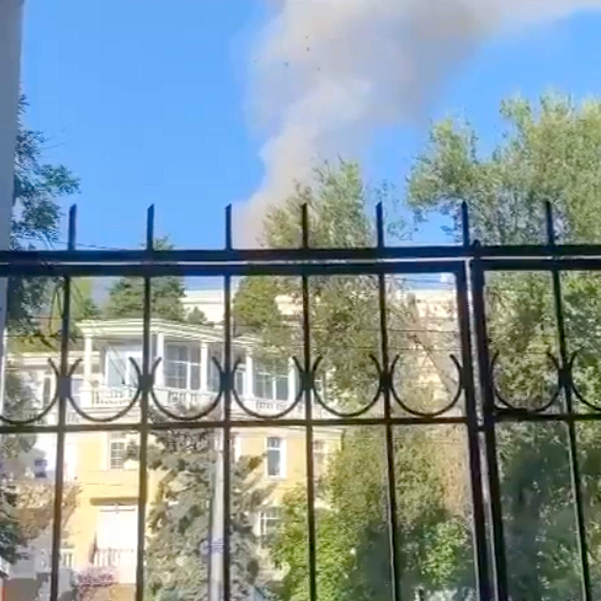 Nuovi attacchi ucraini in Crimea mentre la Russia accusa Kiev di utilizzare armi chimiche