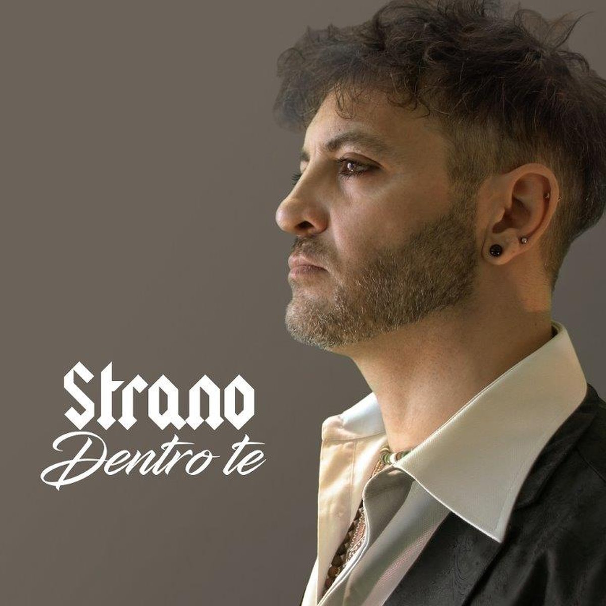 STRANO in radio con il singolo DENTRO TE