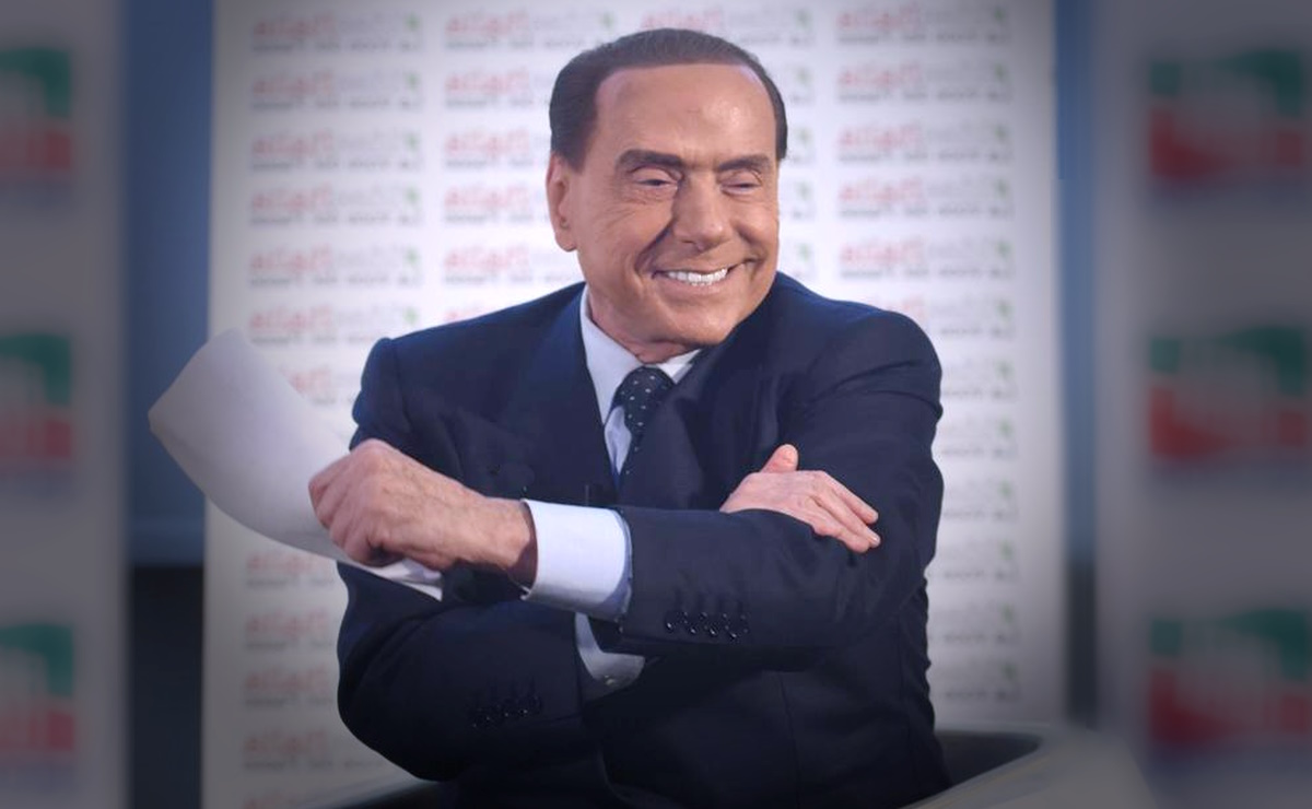 Adesso sappiamo il perché della dichiarazione di Berlusconi di domenica contro Zelensky e Meloni