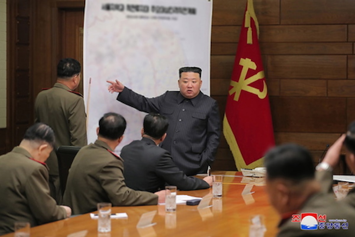 Corea del Nord conferma: lanciato missile a combustibile solido