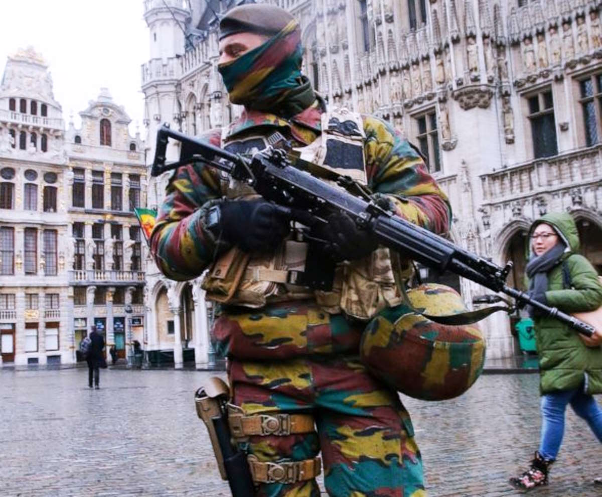 Allarme bomba a Bruxelles: oggi diverse scuole chiuse per precauzione.