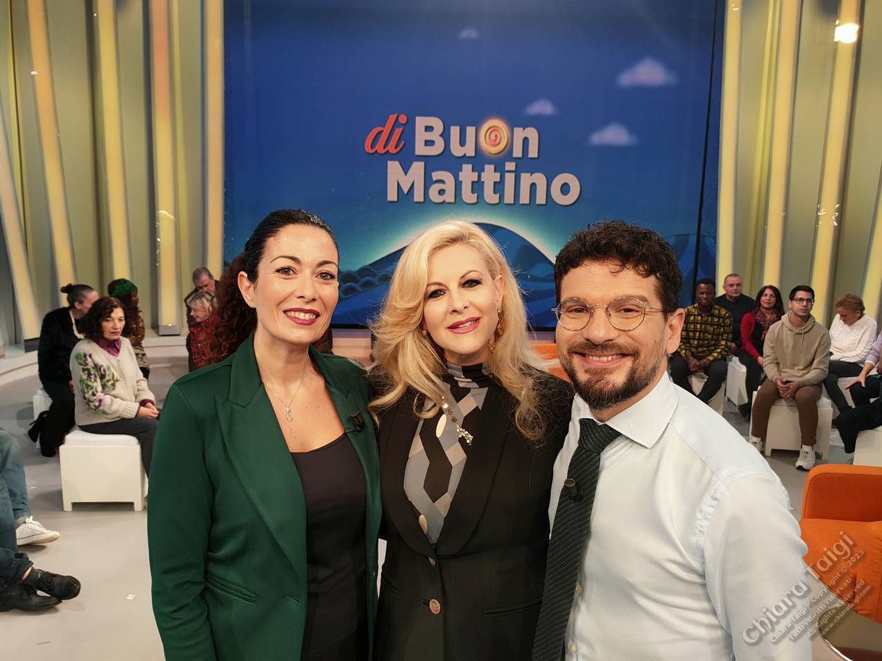 CHIARA TAIGI su TV2000 Ambasciatrice del Bel Canto nel Mondo - 22 Novembre 2023 - Rivedi il programma - Replay