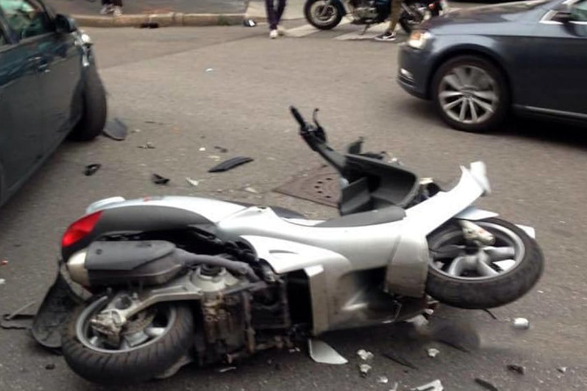 Catania: Ennesimo incidente stradale, ferito un giovane