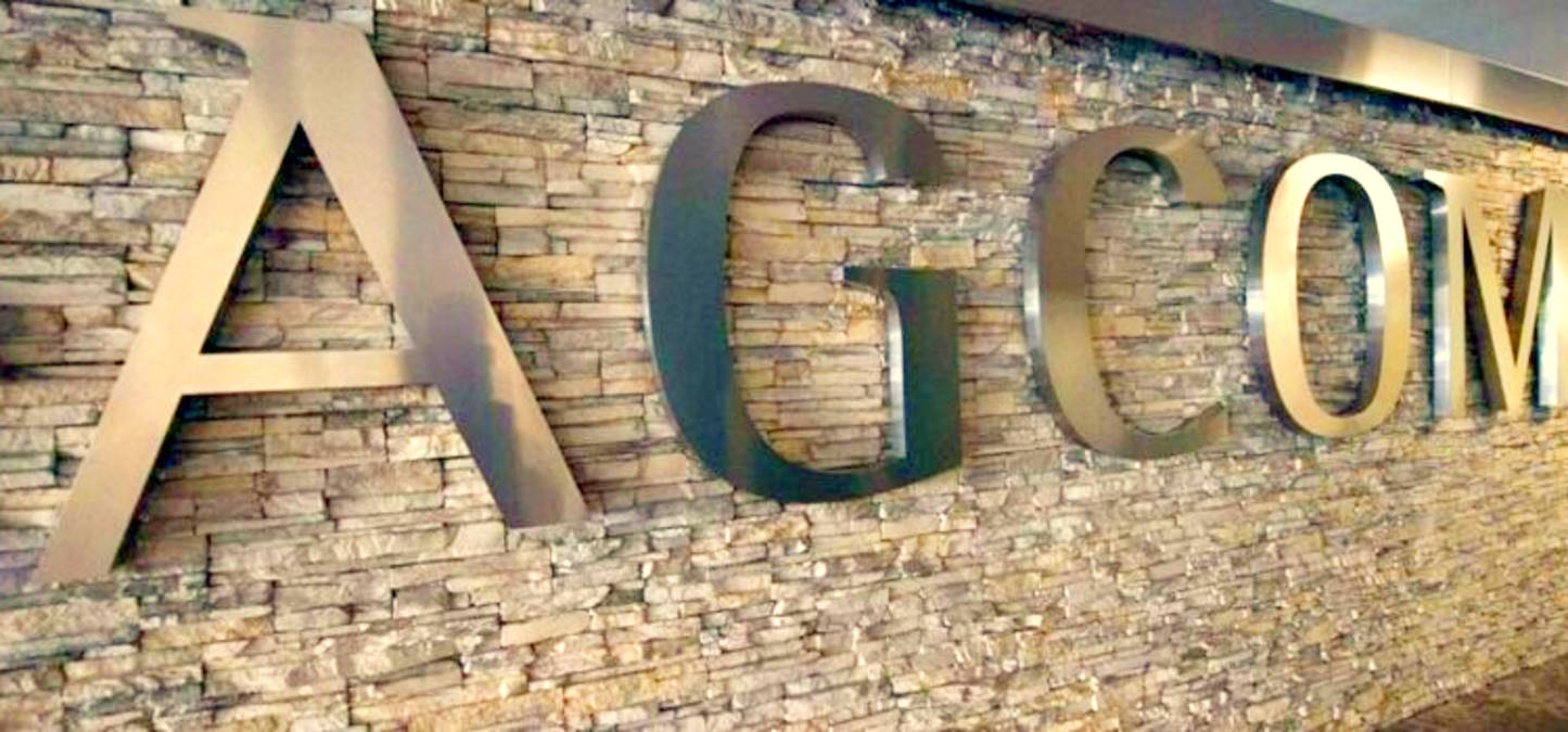Agcom ha dettato nuove regole cui gli influencer si dovranno attenere per la loro attività commerciale