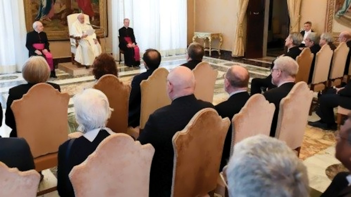 Papa Francesco: serve una diplomazia della cultura contro le ideologie che uccidono