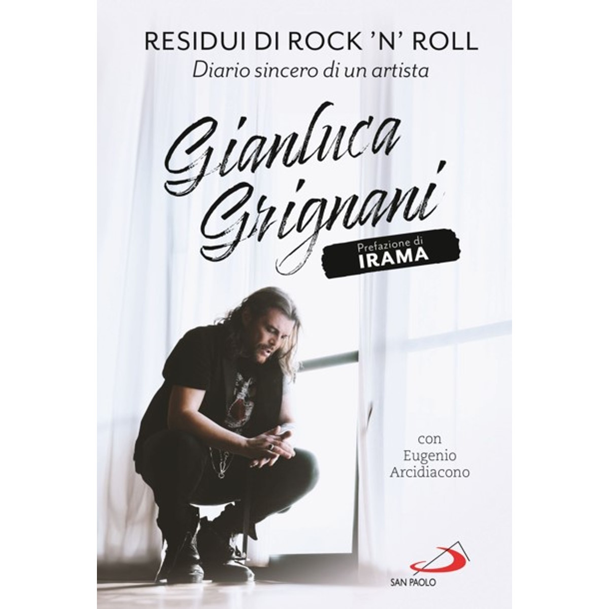 Gianluca Grignani incontra il pubblico per presentare Residui Di Rock’N’Roll – Diario Sincero Di Un Artista”, l’autobiografia scritta con Eugenio Arcidiacono. Cresce l’attesa per il tour estivo