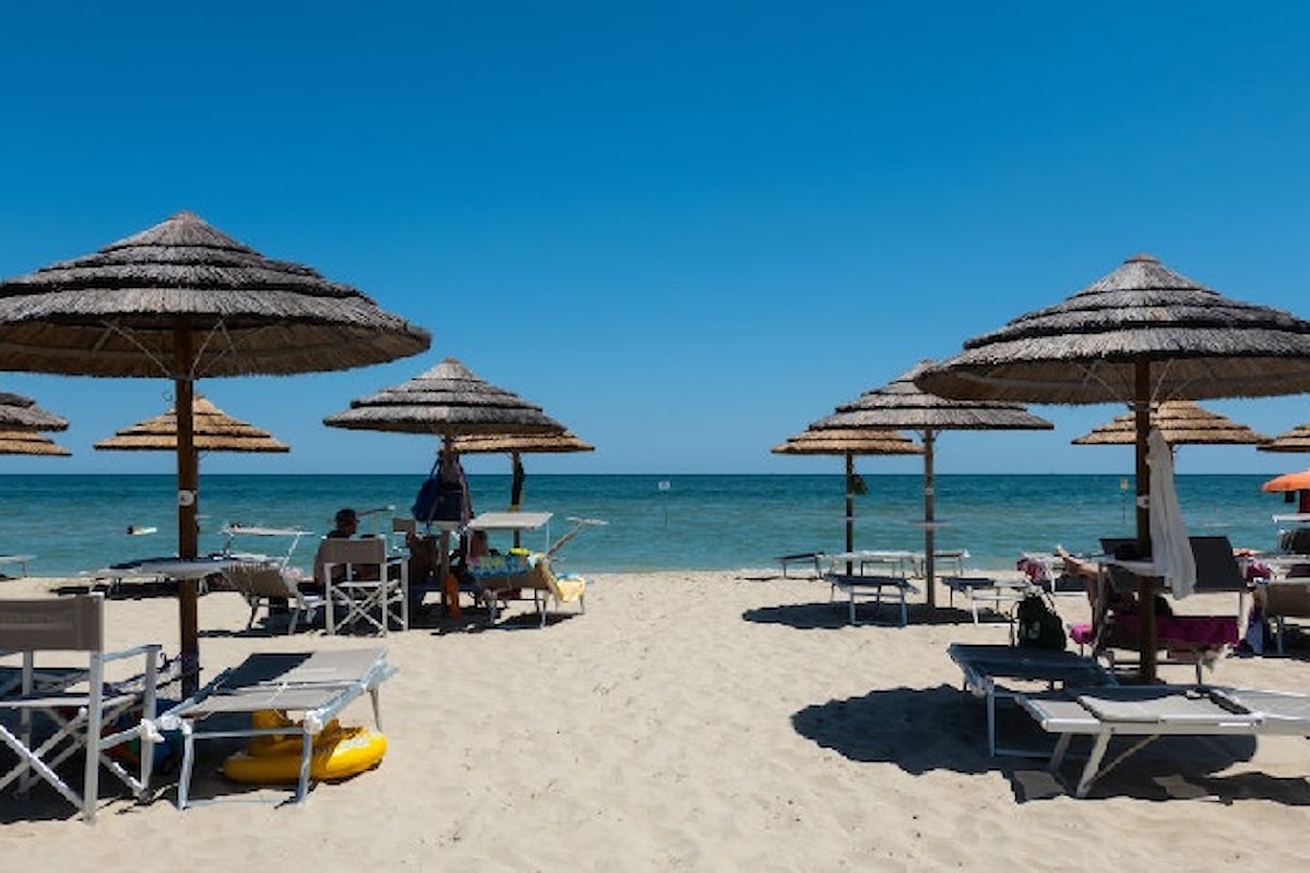 Concessioni balneari. Meloni le proroga fino a settembre 2027
