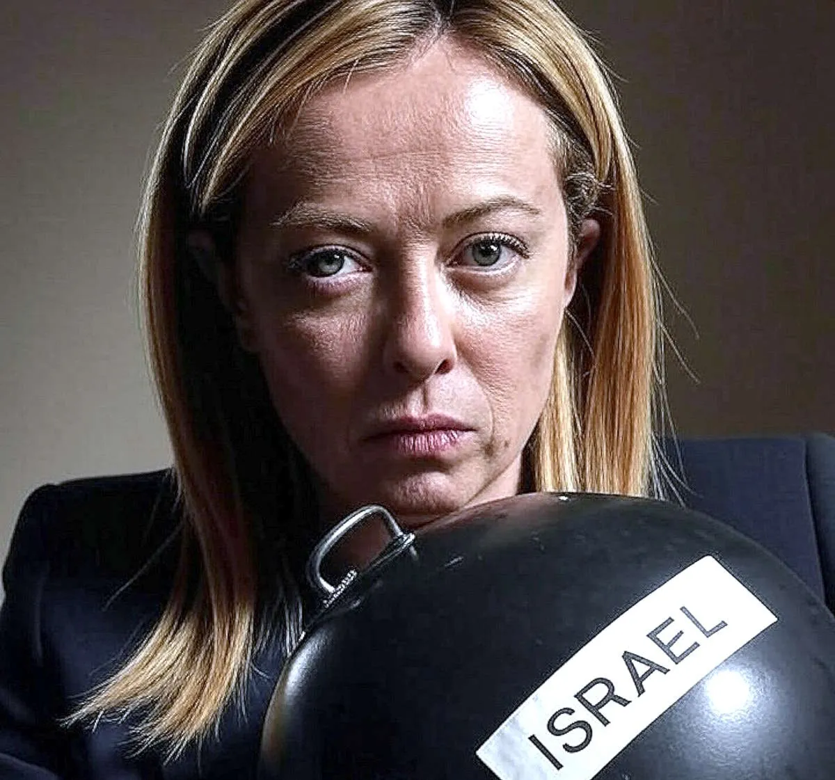 Meloni senza vergogna: l'Italia continua a esportare armamenti e tecnologie militari verso Israele