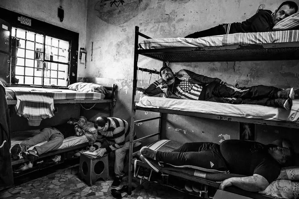 Non sono il mio reato: la scrittura in carcere ridà voce alla speranza