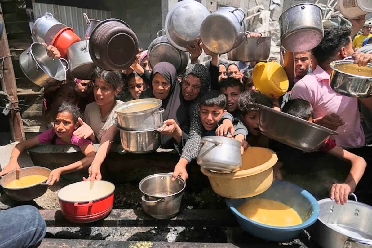 Catastrofe umanitaria imminente: la fame dilaga a Gaza mentre il sistema alimentare crolla