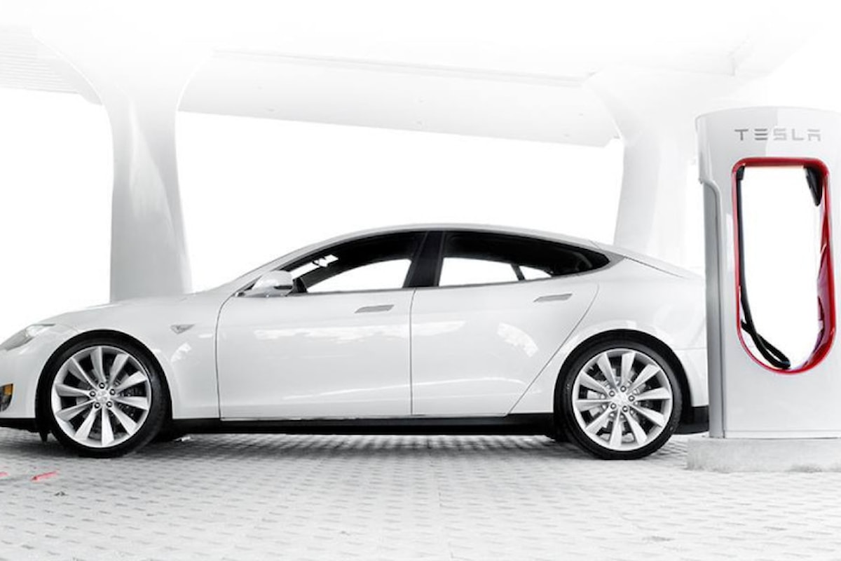 Quattro nuove stazioni di ricarica Tesla in Italia!