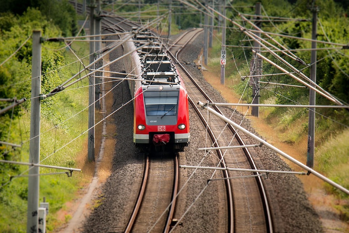 Prendi al volo il treno chiamato vita!