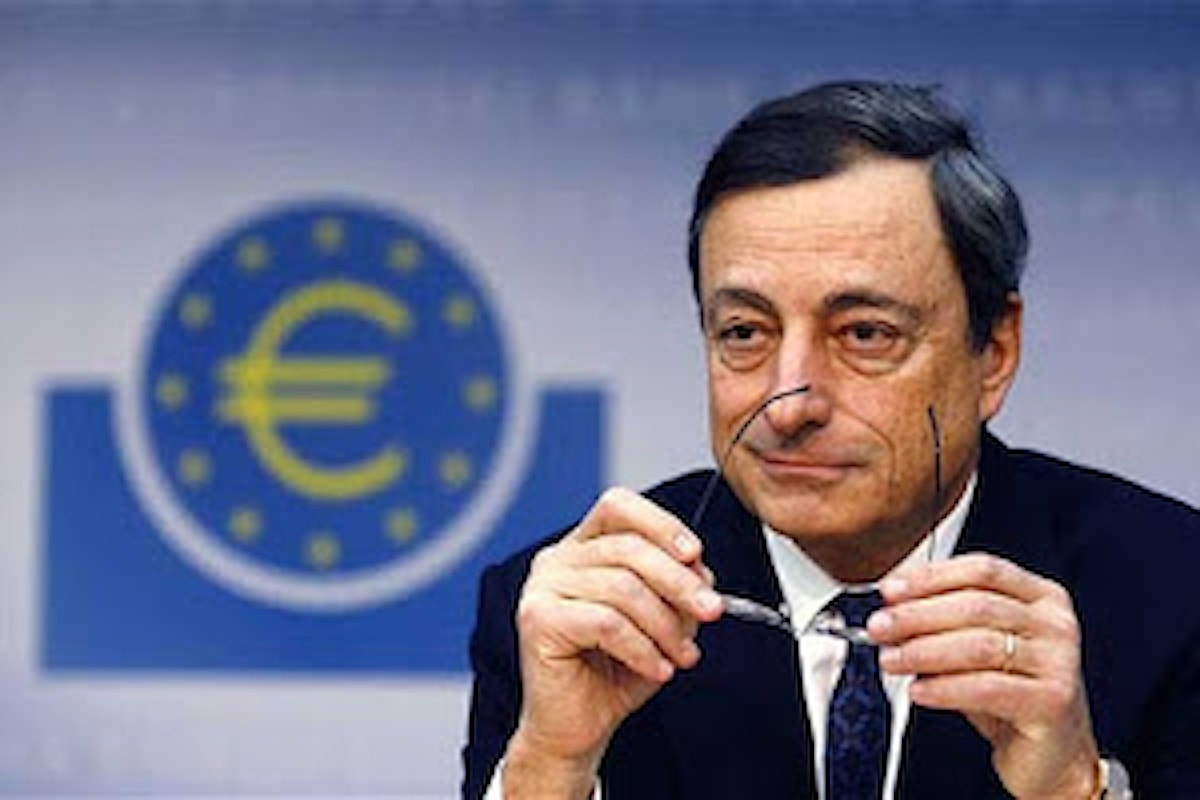 Euro da record contro il dollaro, ma Draghi tace