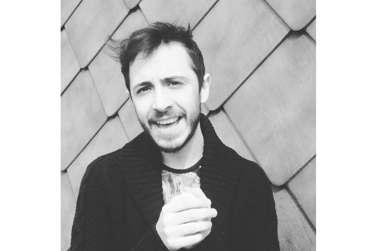 OSVALDO SUPINO CANTA MANNOIA PER L'8 MARZO
