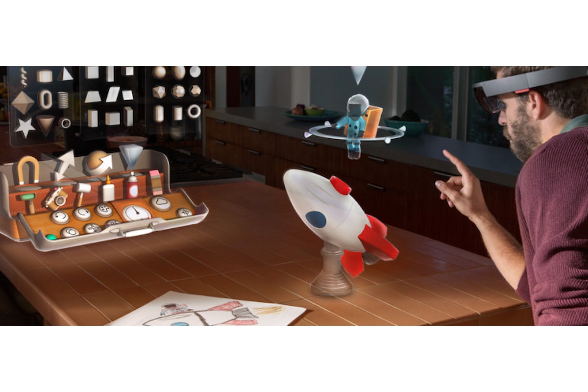 Microsoft Hololens: prezzo e specifiche tecniche | Surface Phone Italia
