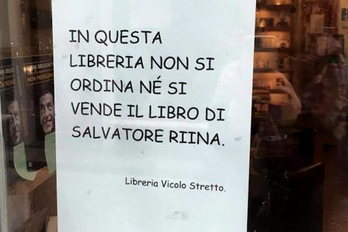 Non vendiamo libro di Riina, la decisione della libreria Vicolo Stretto di Catania