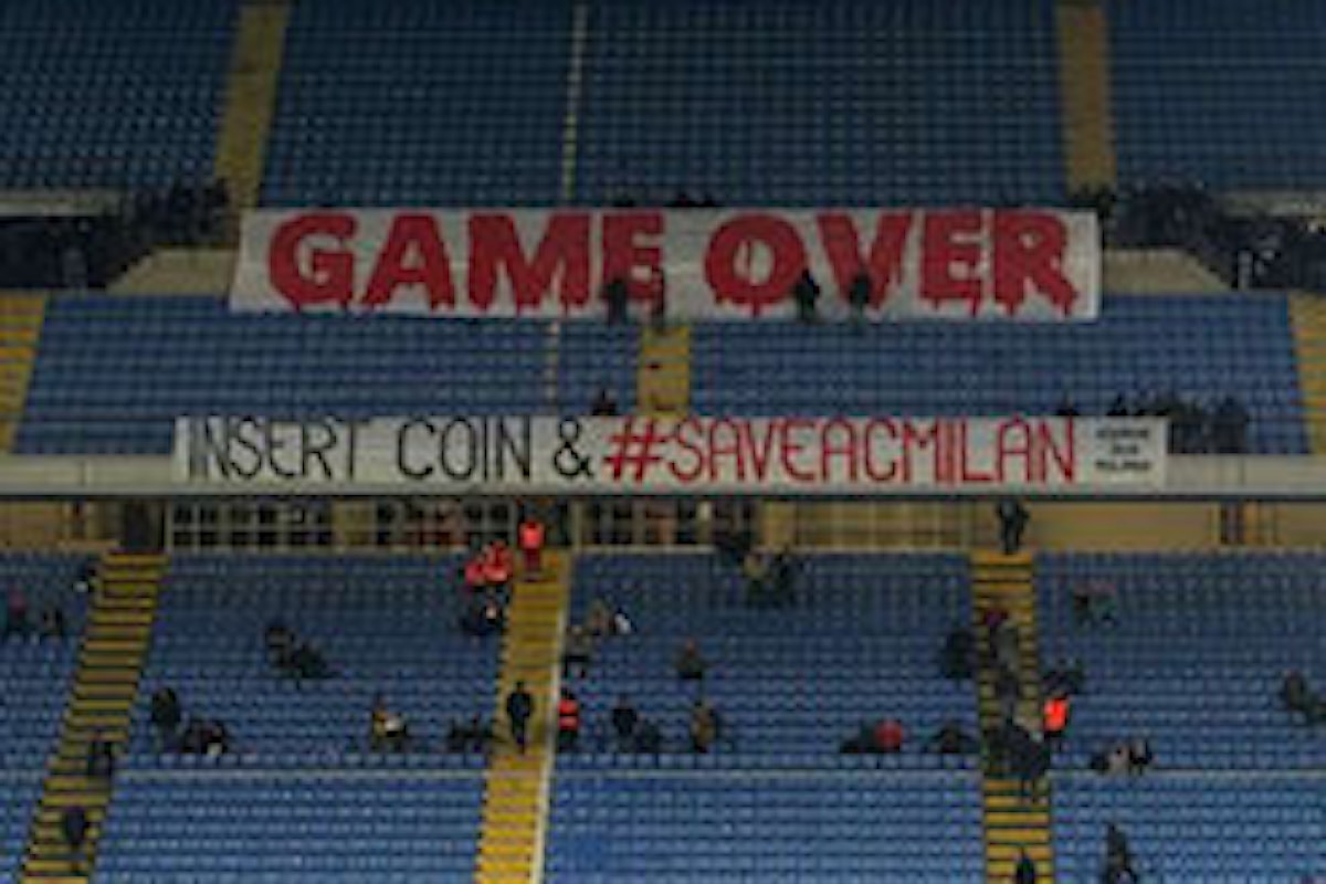 Quali sono i 5 striscioni più divertenti della storia del calcio? Eccoli...!