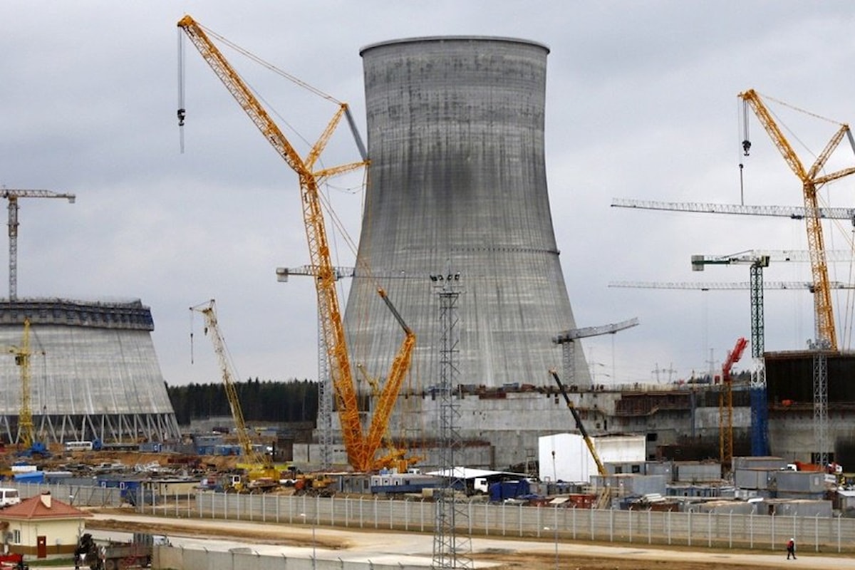 Tre incidenti in quattro mesi, la Lituania chiede alla Bielorussia di sospendere la costruzione della centrale nucleare