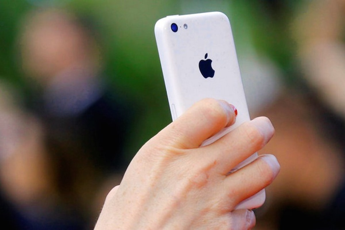 Apple alle prese con l'ira dei propri utenti dopo aver confessato la riduzione delle prestazioni di iPhone 6 e iPhone 7