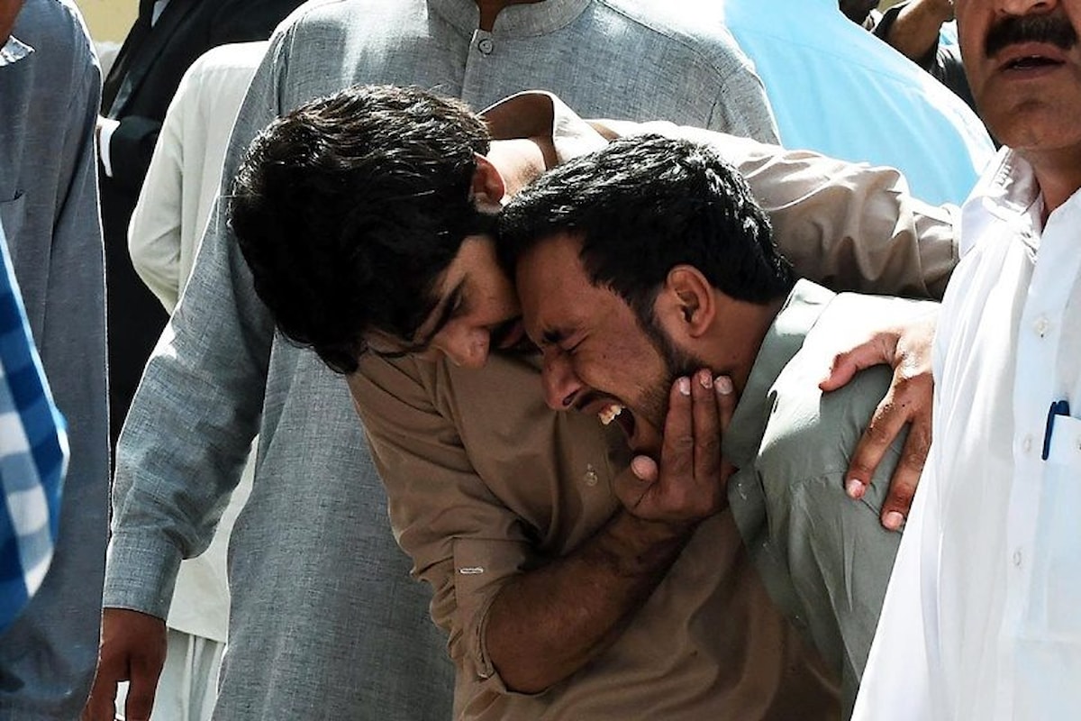Pakistan, attacco suicida in un ospedale di Quetta: 93 vittime