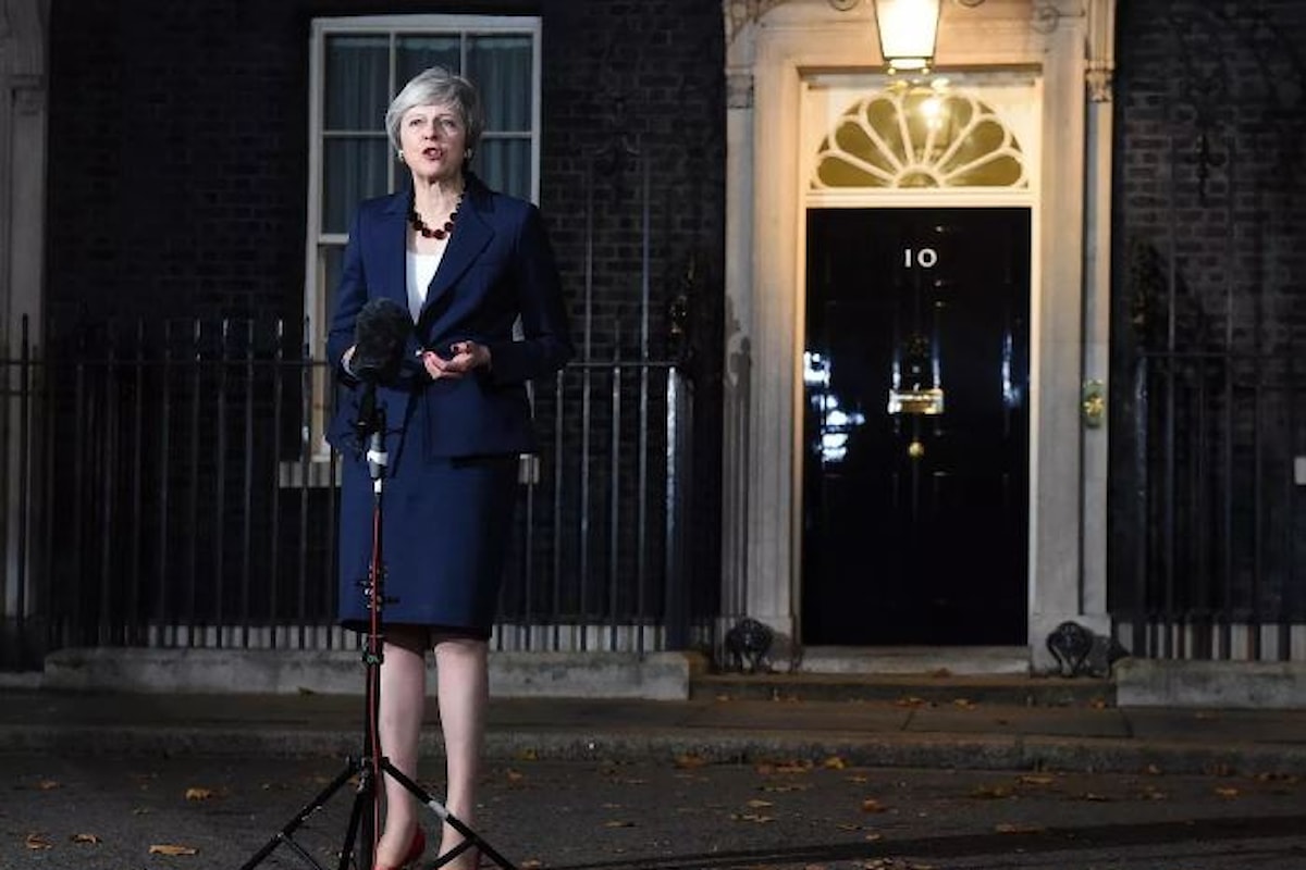 Brexit, Theresa May annuncia l'accordo ma sarà il Parlamento a doverlo approvare