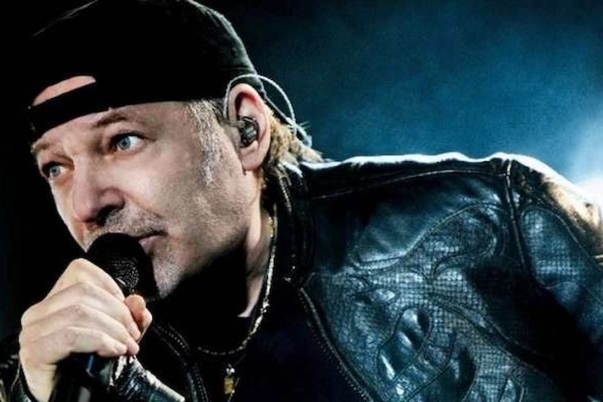 Vasco Rossi lascia la Live Nation per colpa di un servizio delle Iene!