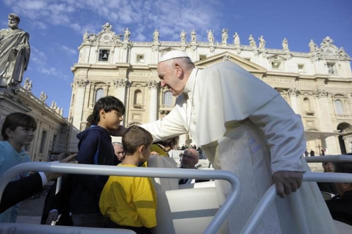 Papa Francesco: «Abortire è come affittare un sicario per risolvere un problema»