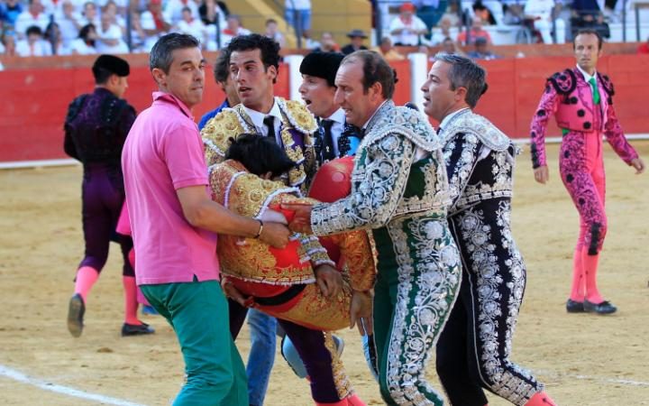 Spagna: ucciso torero in una corrida. Un morto a Valenza, feriti a Pamplona durante corse dei tori