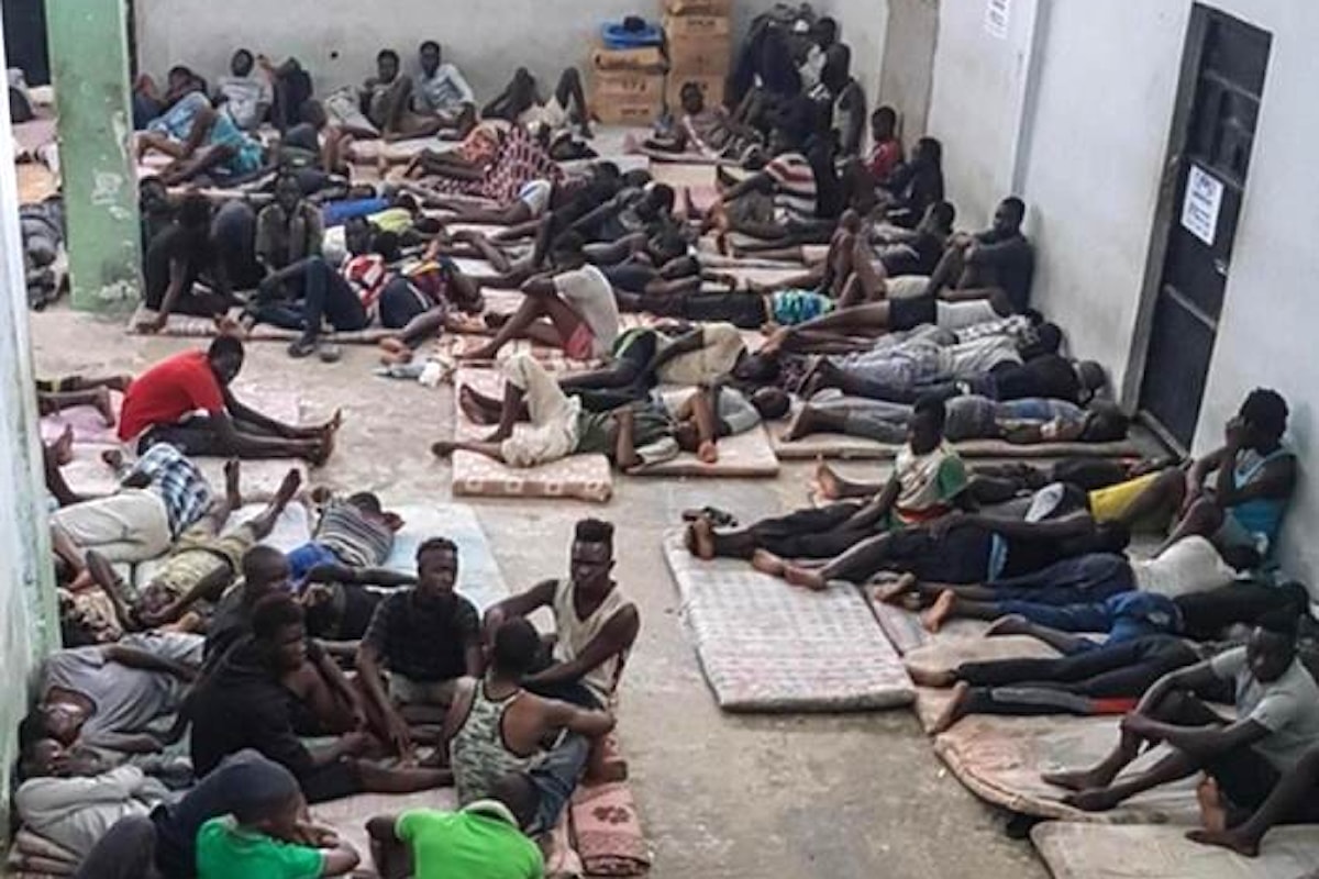 La nuova denuncia dell'Unhcr su quanto avviene in Libia: atrocità indicibili nei centri di detenzione e trafficanti che impersonano membri dell’Agenzia